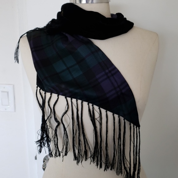 Scarf - Picture 4 of 5
